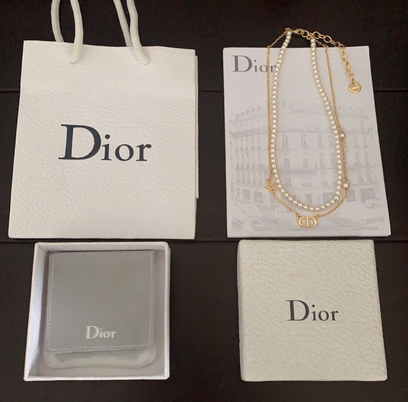 chr1st1an D10r necklaces
